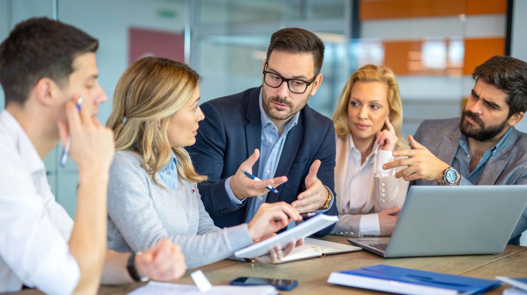 How Our Intelligent Intranet Solution Enhances Team Productivity