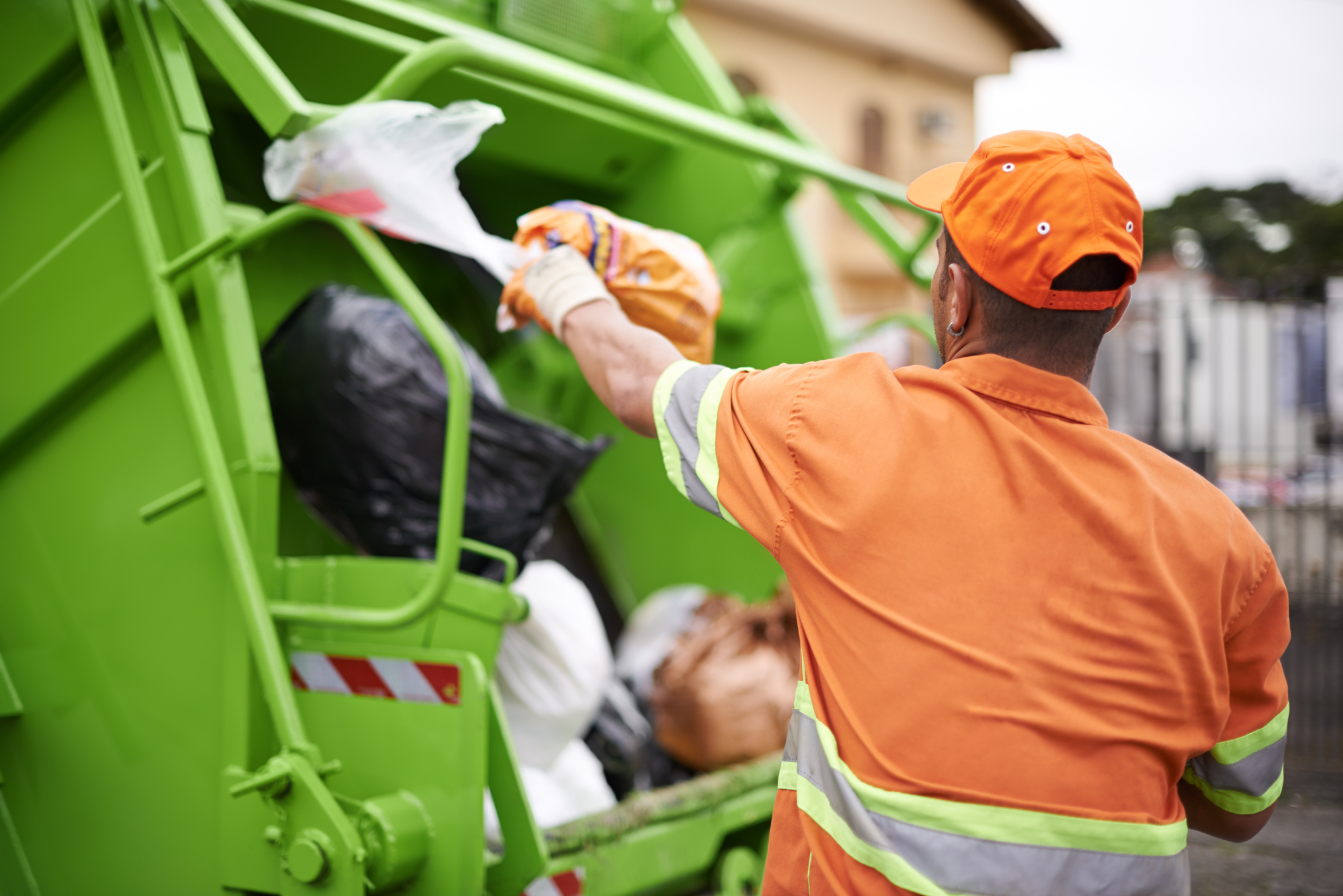 Trash Removal Services Kent WA for Homes & Businesses